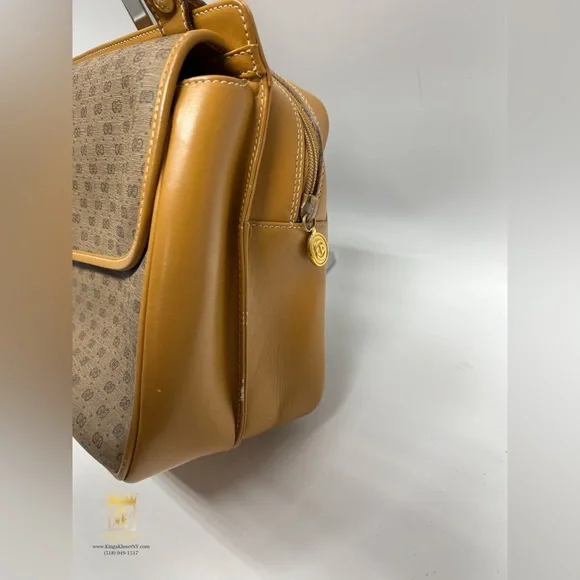 Vintage Gucci crossbody